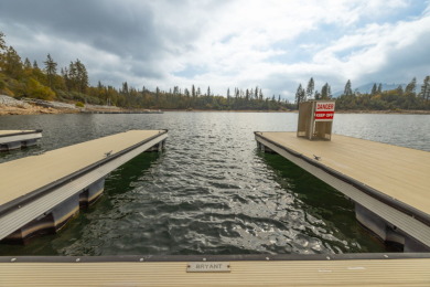 Marina View Estates Home at Bass Lake, Ca. - photo 3
