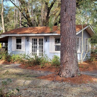 One of the last remaining legacy waterfront estates in Bluffton - photo 11