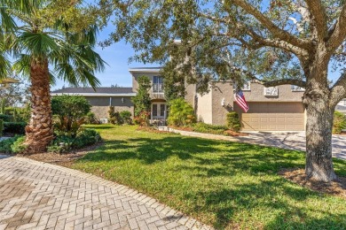 Lake Home For Sale in Temple Terrace, Florida