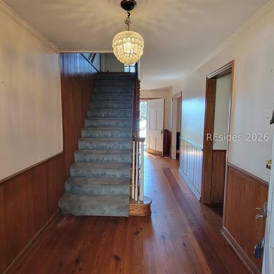 One of the last remaining legacy waterfront estates in Bluffton - photo 18