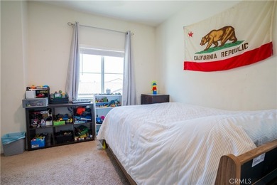 Welcome to 1317 W Shelton Way, a beautiful two-story home - photo 21
