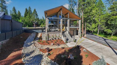 Stunning new build with all the upgrades! VIEWS,VIEWS,VIEWS!!! - photo 4