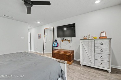 Welcome home to this stunning modern residence designed for - photo 13