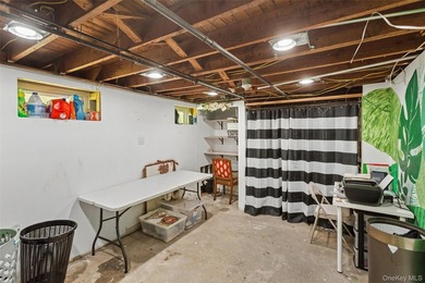 Welcome to 2877 Calvin, a classic cape style residence nestled - photo 27
