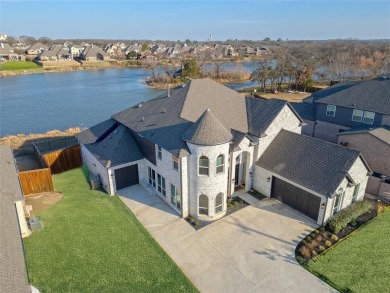 Lake Home For Sale in Hickory Creek, Texas