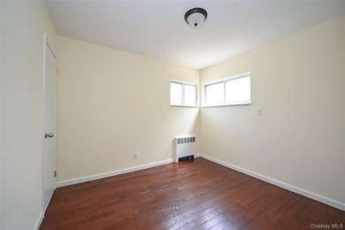 This charming home features 3 bedrooms and 2 full bathrooms - photo 13