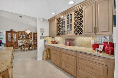 Welcome to this immaculate three-bedroom, two-bathroom - photo 17