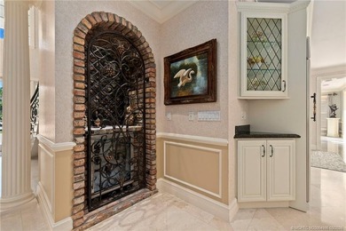Exquisite 12-Acre Plantation-Style Estate with Private Hangar in - photo 19