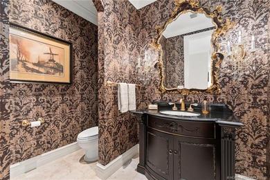 Exquisite 12-Acre Plantation-Style Estate with Private Hangar in - photo 26
