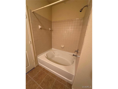 Top floor condo with awesome view of the city & retail area! - photo 14