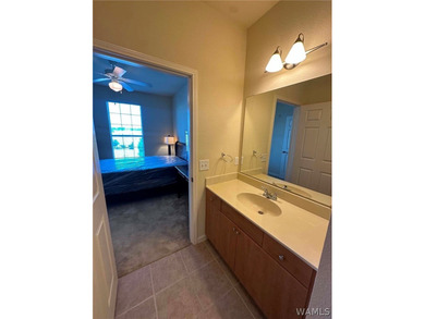 Top floor condo with awesome view of the city & retail area! - photo 36