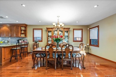 Diamond 3 Bedroom Cape In Prime Whitestone Location. Beautifully - photo 5