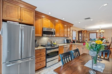 Diamond 3 Bedroom Cape In Prime Whitestone Location. Beautifully - photo 8