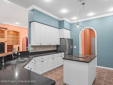 Located in Glen Lakes, this 2000 built Addison Custom home is - photo 20