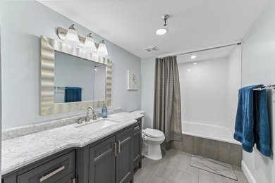 Beautifully remodeled 3BR/2BA condo in desirable Boca Teeca No - photo 22