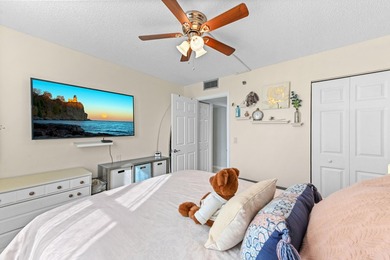 Beautifully remodeled 3BR/2BA condo in desirable Boca Teeca No - photo 24