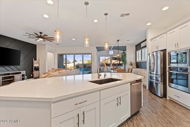 Nestled at the base of the white tank mountains, you'll love the - photo 6
