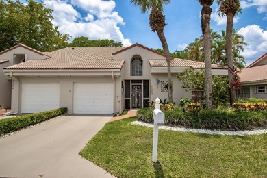 Beautiful updated corner unit 2 br 2 bath.+55 community - photo 1