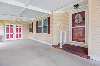 Welcome to your Florida retirement dream! Nestled on a quiet - photo 4