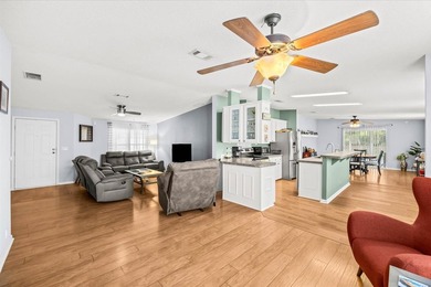 Welcome to your Florida retirement dream! Nestled on a quiet - photo 8