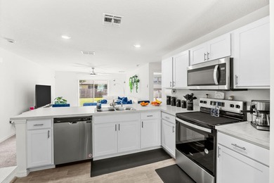 Beautifully maintained 2024 CBS home offering 3 bedrooms and 2 - photo 9