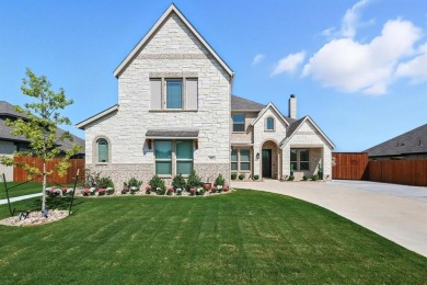 Lake Home For Sale in Waxahachie, Texas