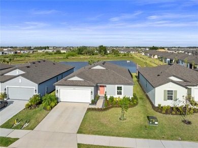 (private lake, pond, creek) Home For Sale in Parrish Florida