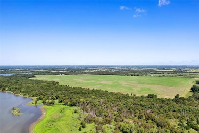 Discover a prime 99+ acre development opportunity in Tioga Texas - photo 7