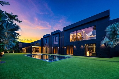 Step into the epitome of ultra-luxury living with Casa Negra, a - photo 3