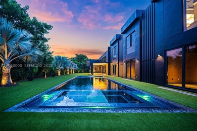 Step into the epitome of ultra-luxury living with Casa Negra, a - photo 8