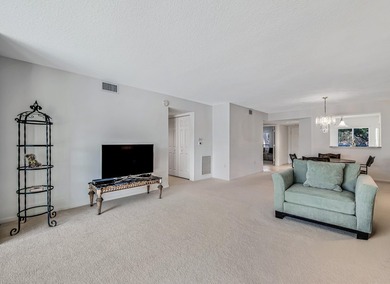 Welcome to this clean & well maintained 2nd floor end unit condo - photo 12
