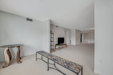 Welcome to this clean & well maintained 2nd floor end unit condo - photo 15