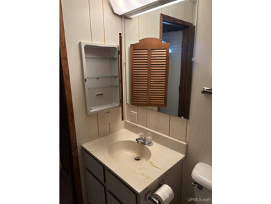 Fully furnished Haven North upper condo unit B-8. This move-in - photo 17
