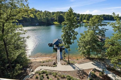 Lake Keowee Luxury Waterfront Retreat Experience the perfect - photo 49