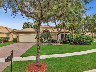 (private lake, pond, coastal) Home For Sale in Boynton Beach Florida
