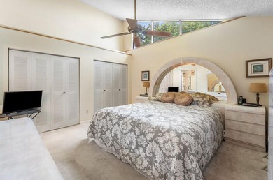 Enjoy the comfort and convenience of single-story villa living - photo 17
