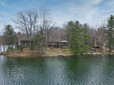 Lake of The Clouds Home For Sale in Canadian Lakes Michigan