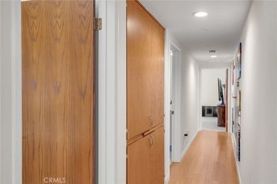 Set in the desirable upper South Shores neighborhood, this - photo 31