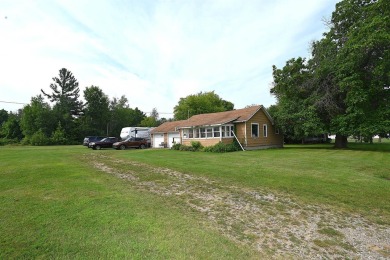 Lake Home For Sale in Houghton Lake, Michigan