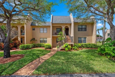 Newly renovated top-floor corner condo with water views, extra - photo 4