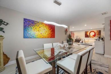 Newly renovated top-floor corner condo with water views, extra - photo 9
