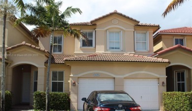 (private lake, pond, creek) Condo For Sale in Doral Florida