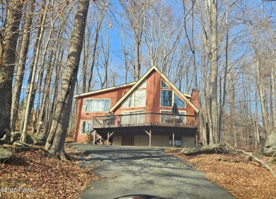 Lake Home For Sale in Lake Ariel, Pennsylvania