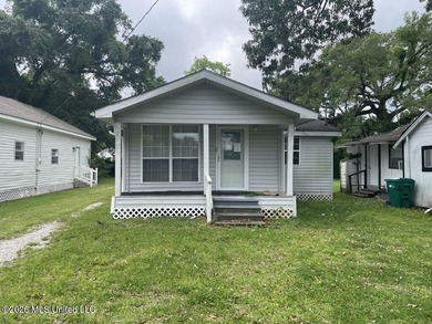 Bring your design ideas to this affordable 1-bedroom, 2-bathroom - photo 1