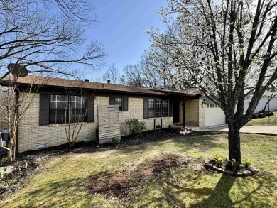 Lake Home For Sale in Hot Springs, Arkansas
