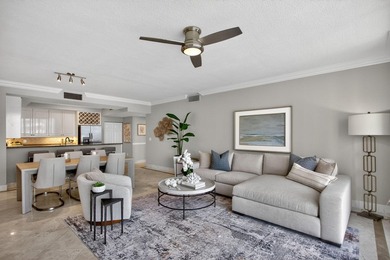 Large 2 bed 2 bath residence at Jackson Tower with panoramic - photo 8