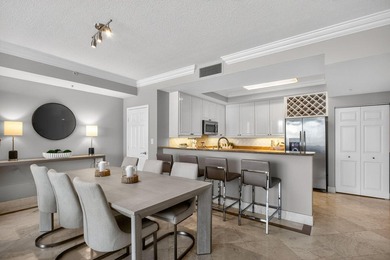 Large 2 bed 2 bath residence at Jackson Tower with panoramic - photo 9
