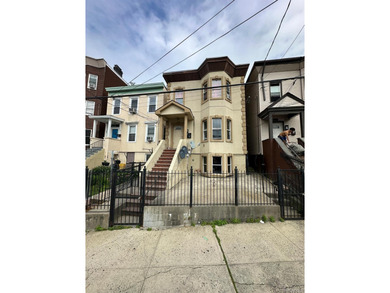 Hudson River Home For Sale in Yonkers New York