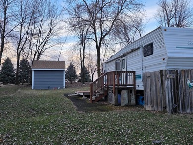 Affordable unit near swimming pool. Bring your own RV or use - photo 16