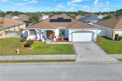 Lake Home For Sale in Auburndale, Florida